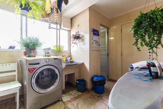 Área de serviço de apartamento à venda com 4 quartos, 168m² em Paraíso, São Paulo