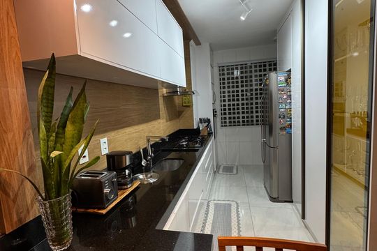 Cozinha de apartamento à venda com 3 quartos, 70m² em Vila Joao Jorge, Campinas