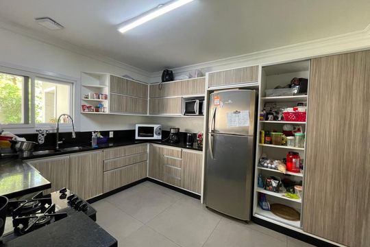 Cozinha - Armários de casa à venda com 3 quartos, 120m² em Santo Andre, São Leopoldo