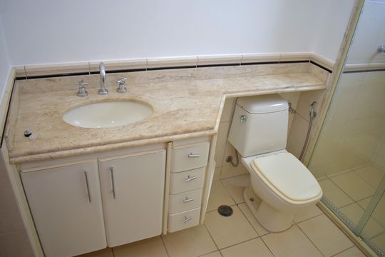 Banheiro da Suíte 3 de apartamento para alugar com 4 quartos, 217m² em Subsetor Sul - 7 (s-7), Ribeirão Preto