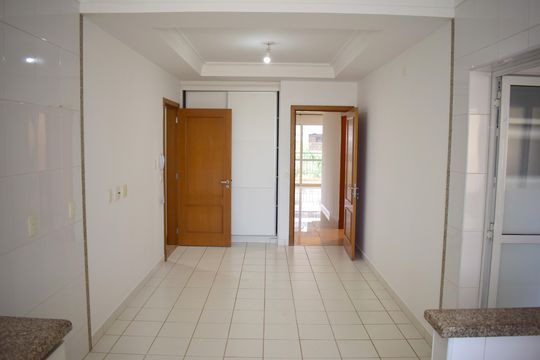 Cozinha de apartamento para alugar com 4 quartos, 217m² em Subsetor Sul - 7 (s-7), Ribeirão Preto