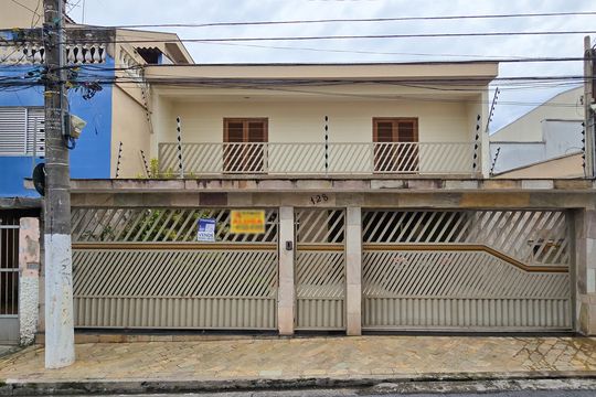 Fachada de casa para alugar com 4 quartos, 305m² em Jardim Tres Marias, São Bernardo do Campo