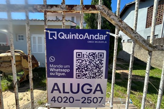 Placa de casa para alugar com 3 quartos, 119m² em Campestre, São Leopoldo