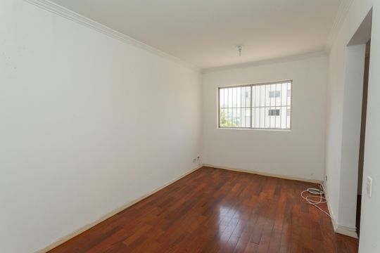 Sala de apartamento para alugar com 2 quartos, 56m² em Socorro, São Paulo