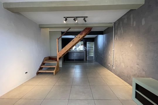 Casa à venda com 3 quartos, 130m² em Vila Lageado, São Paulo