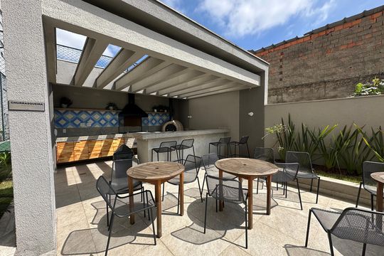 Área comum - Churrasqueira de apartamento à venda com 1 quarto, 45m² em Jardim Tupanci, Barueri
