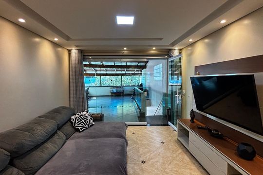 Sala 2 de casa à venda com 5 quartos, 278m² em Parque Capuava, Santo André