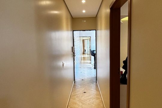 Corredor de casa à venda com 5 quartos, 278m² em Parque Capuava, Santo André