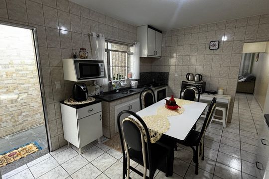 Cozinha 1 de casa à venda com 5 quartos, 278m² em Parque Capuava, Santo André
