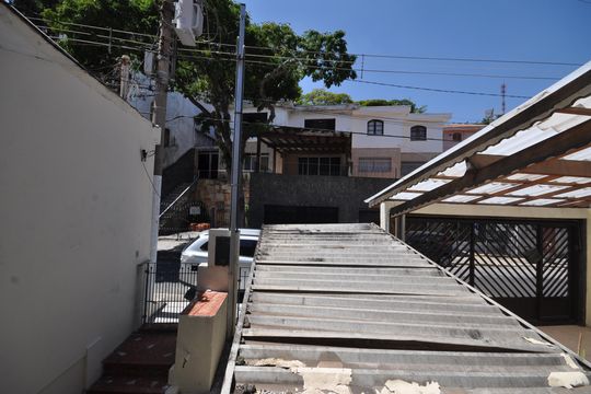 Vista do Quarto 1 de casa para alugar com 2 quartos, 95m² em Tucuruvi, São Paulo