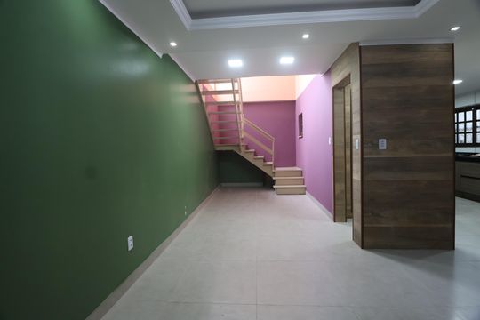 Sala de casa à venda com 3 quartos, 120m² em Mato Grande, Canoas
