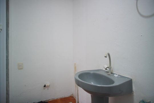 Banheiro da Suíte de casa à venda com 2 quartos, 80m² em Passo das Pedras, Porto Alegre