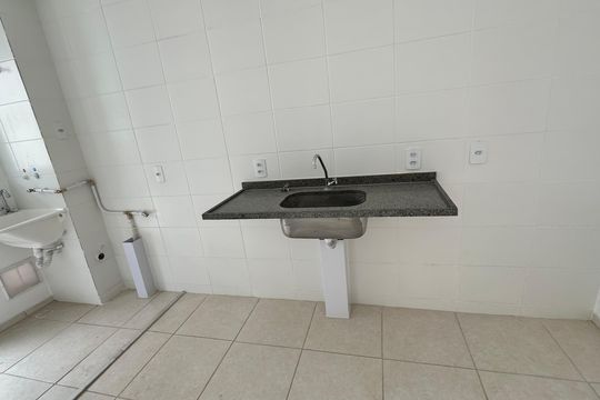 Cozinha de apartamento à venda com 3 quartos, 54m² em Barra da Tijuca, Rio de Janeiro