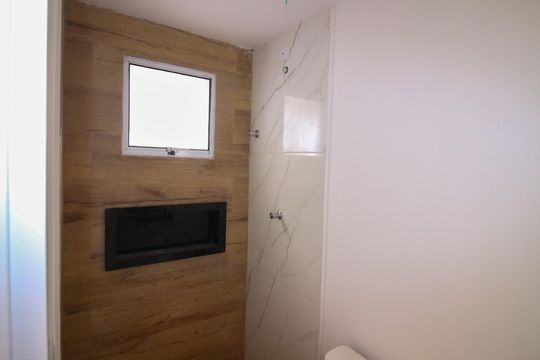 Banheiro Social de kitnet/studio para alugar com 1 quarto, 24m² em Vila Formosa, São Paulo