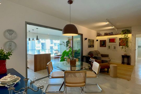 Apartamento à venda com 3 quartos, 149m² em Vila Madalena, São Paulo