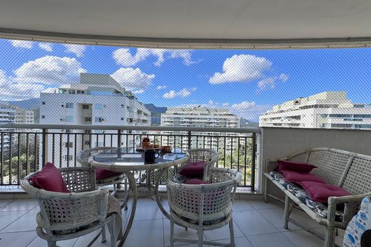 Varanda de apartamento à venda com 2 quartos, 70m² em Barra da Tijuca, Rio de Janeiro