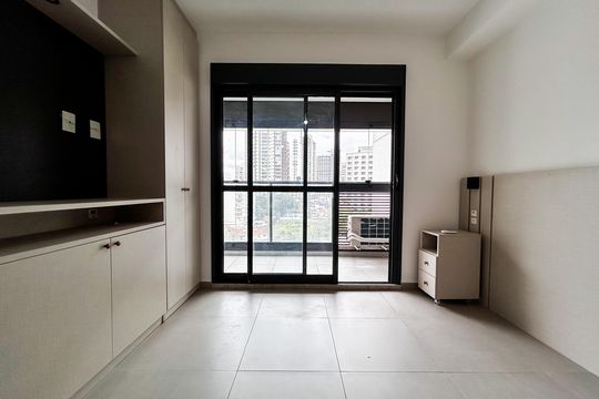 Apartamento para alugar com 1 quarto, 25m² em Jardim das Acacias, São Paulo