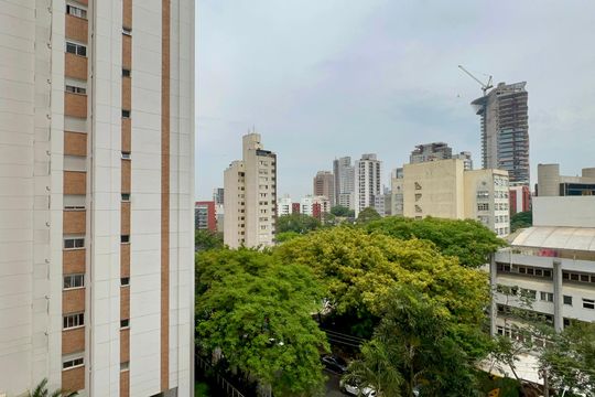 Sacada de kitnet/studio à venda com 1 quarto, 17m² em Pinheiros, São Paulo