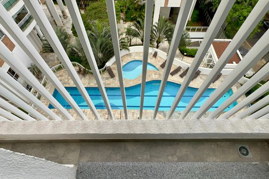 Sacada de kitnet/studio à venda com 1 quarto, 17m² em Pinheiros, São Paulo
