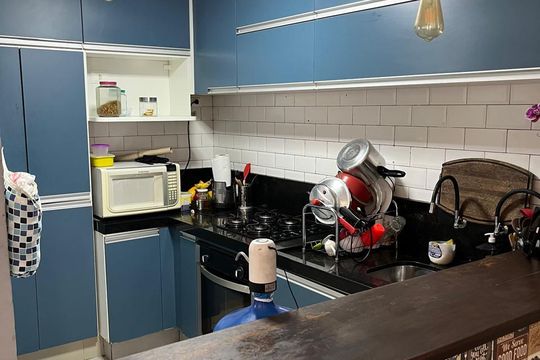 Casa à venda com 3 quartos, 260m² em Piraporinha, Diadema