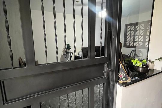 Casa à venda com 3 quartos, 260m² em Piraporinha, Diadema