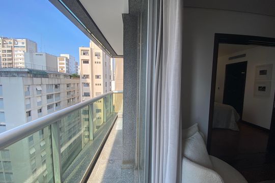 Varanda de apartamento para alugar com 1 quarto, 60m² em Itaim Bibi, São Paulo