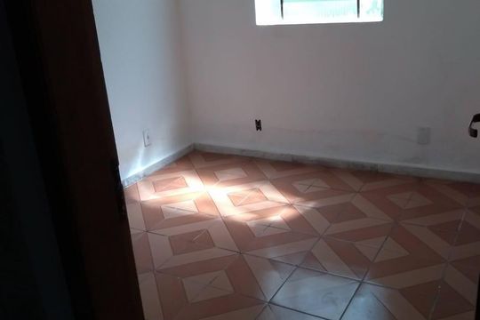 Casa à venda com 8 quartos, 360m² em Santa Monica, Belo Horizonte