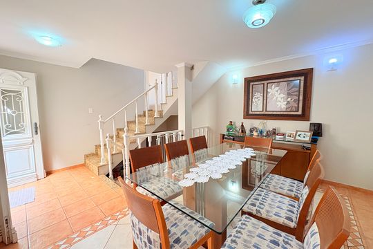 Sala de Jantar de casa à venda com 3 quartos, 200m² em Vila de Vecchi, Jundiaí