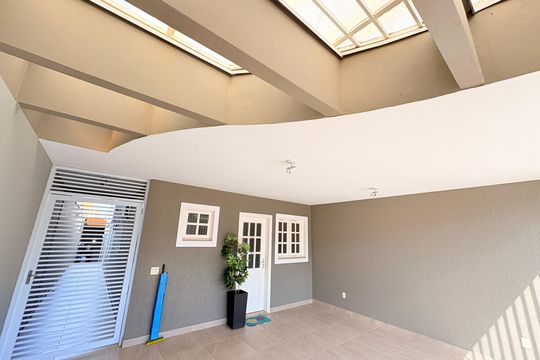 Garagem de casa à venda com 3 quartos, 200m² em Vila de Vecchi, Jundiaí