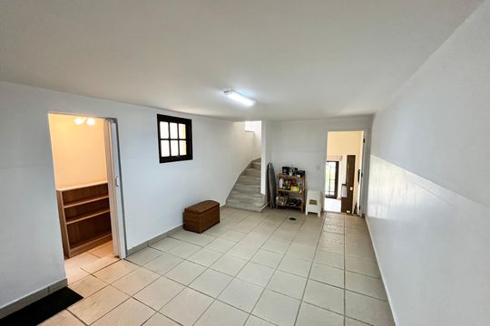 Garagem de casa à venda com 3 quartos, 140m² em Parque Mandaqui, São Paulo