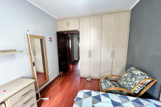 Quarto 2 de casa à venda com 3 quartos, 225m² em Vila Prado, São Paulo