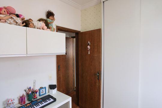 Quarto 1 de apartamento à venda com 3 quartos, 90m² em Cidade Nova, Belo Horizonte