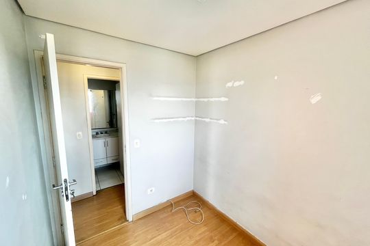 Quarto 3 de apartamento à venda com 3 quartos, 50m² em Vila Basileia, São Paulo