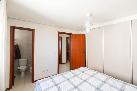 Suíte de apartamento à venda com 2 quartos, 68m² em Centro, Canoas