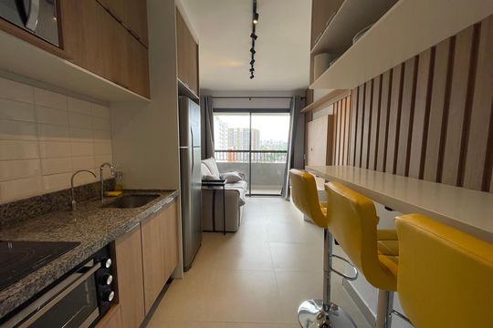 Cozinha de apartamento para alugar com 1 quarto, 31m² em Butantã, São Paulo
