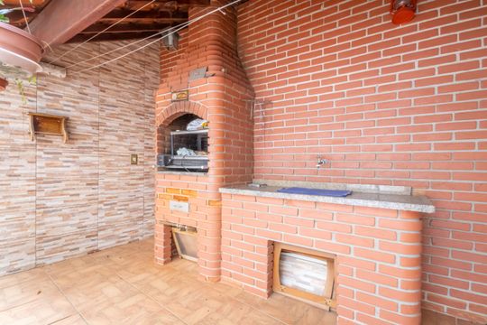 Churrasqueira de casa para alugar com 2 quartos, 180m² em Veloso, Osasco