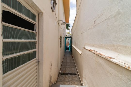 Área externa de casa para alugar com 2 quartos, 90m² em Alto da Lapa, São Paulo
