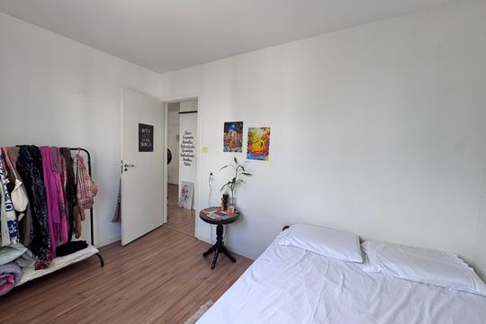 Quarto 2 de apartamento à venda com 2 quartos, 43m² em Recreio dos Bandeirantes, Rio de Janeiro