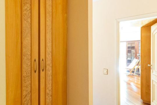 Corredor  de casa à venda com 2 quartos, 217m² em Jardim Oriental, São Paulo