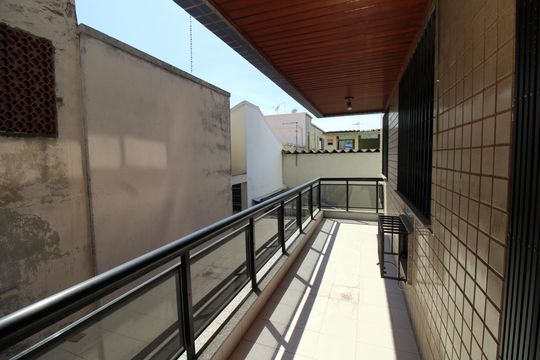Varanda de apartamento para alugar com 3 quartos, 121m² em Vila da Penha, Rio de Janeiro