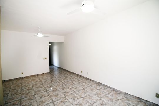 Sala de apartamento para alugar com 3 quartos, 121m² em Vila da Penha, Rio de Janeiro