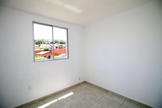 Quarto 2 de apartamento para alugar com 2 quartos, 45m² em Pavuna, Rio de Janeiro