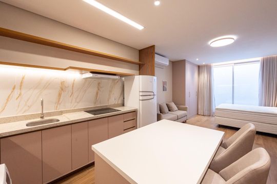 Cozinha de kitnet/studio para alugar com 1 quarto, 29m² em Vila Clementino, São Paulo