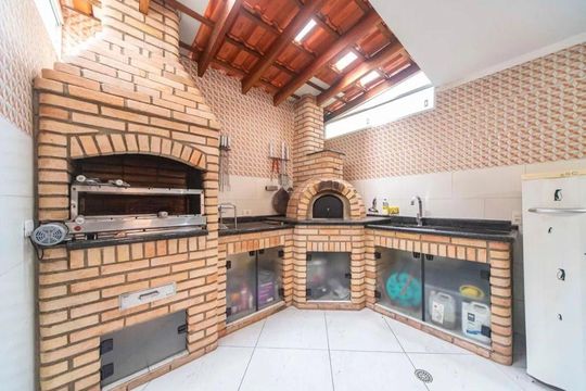 Casa à venda com 3 quartos, 190m² em Jardim Alvorada, Santo André