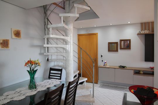 Sala de apartamento à venda com 2 quartos, 105m² em Parada Inglesa, São Paulo
