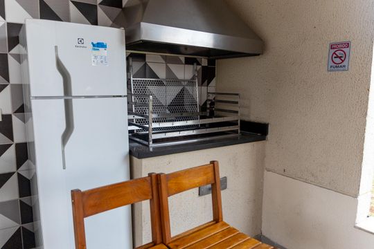 Área comum - Churrasqueira de apartamento para alugar com 2 quartos, 50m² em Jardim Roberto, Osasco