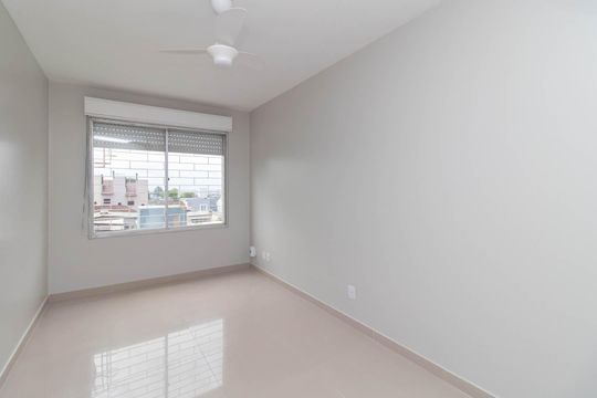 Quarto de apartamento para alugar com 1 quarto, 45m² em Centro Histórico, Porto Alegre