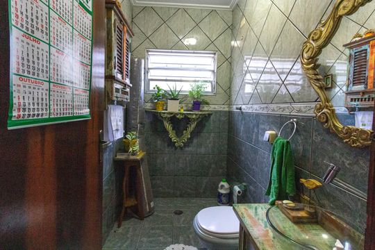 Casa à venda com 3 quartos, 250m² em Vila Rosalia, Guarulhos