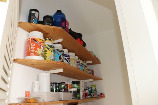 Despensa de casa de condomínio para alugar com 4 quartos, 380m² em São Paulo Ii, Cotia