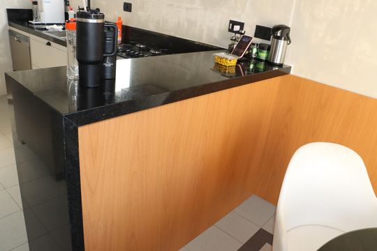 Cozinha de casa de condomínio para alugar com 4 quartos, 380m² em São Paulo Ii, Cotia